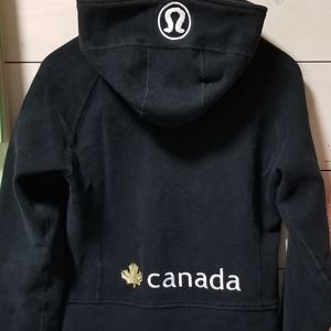 Authentic Lululemon zip up hoodie size 8